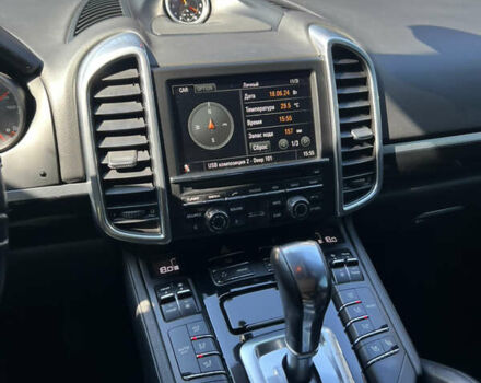 Коричневий Порше Cayenne, об'ємом двигуна 3.6 л та пробігом 150 тис. км за 18800 $, фото 4 на Automoto.ua