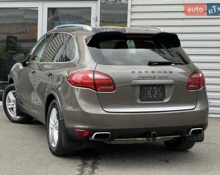 Коричневий Порше Cayenne, об'ємом двигуна 3 л та пробігом 126 тис. км за 17000 $, фото 8 на Automoto.ua
