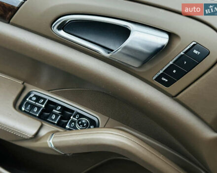 Коричневый Порше Каен, объемом двигателя 4.81 л и пробегом 136 тыс. км за 20800 $, фото 29 на Automoto.ua