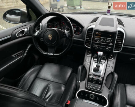 Коричневый Порше Каен, объемом двигателя 3 л и пробегом 191 тыс. км за 22500 $, фото 22 на Automoto.ua
