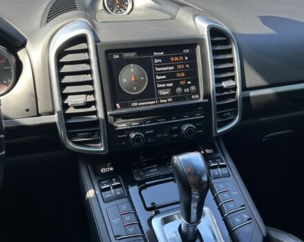 Коричневый Порше Каен, объемом двигателя 3.6 л и пробегом 160 тыс. км за 19500 $, фото 16 на Automoto.ua