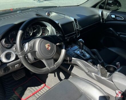 Коричневый Порше Каен, объемом двигателя 3.6 л и пробегом 160 тыс. км за 19500 $, фото 10 на Automoto.ua