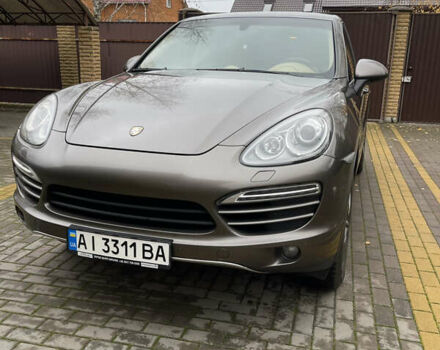 Коричневый Порше Каен, объемом двигателя 3.6 л и пробегом 217 тыс. км за 17900 $, фото 1 на Automoto.ua