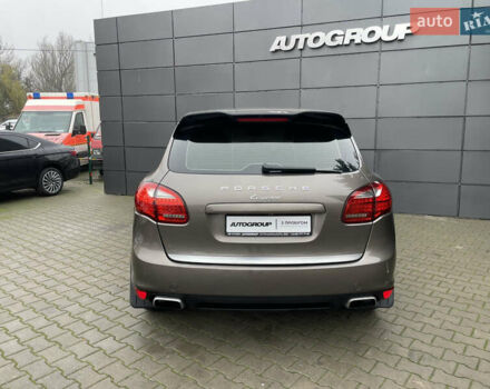 Коричневый Порше Каен, объемом двигателя 3 л и пробегом 191 тыс. км за 22500 $, фото 26 на Automoto.ua