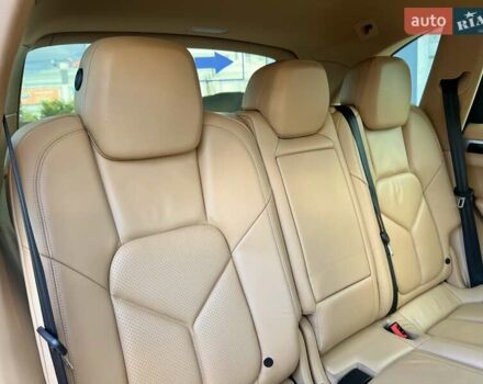 Коричневий Порше Cayenne, об'ємом двигуна 3 л та пробігом 126 тис. км за 17000 $, фото 26 на Automoto.ua
