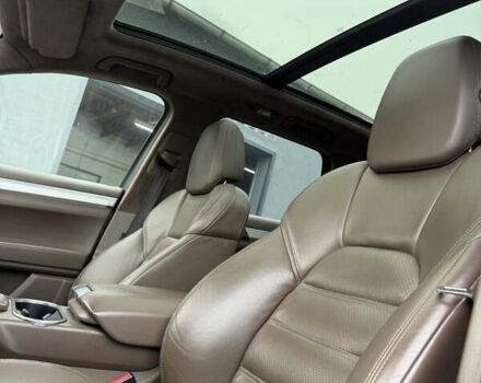 Коричневий Порше Cayenne, об'ємом двигуна 4.8 л та пробігом 134 тис. км за 19990 $, фото 5 на Automoto.ua