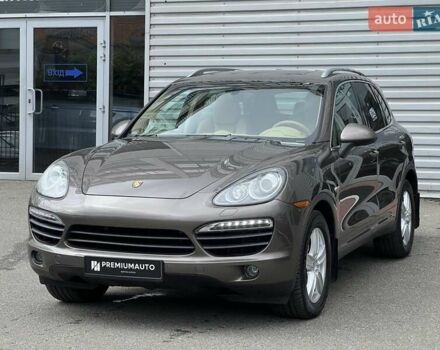Коричневий Порше Cayenne, об'ємом двигуна 3 л та пробігом 126 тис. км за 17000 $, фото 6 на Automoto.ua