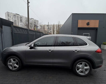 Коричневый Порше Каен, объемом двигателя 4.81 л и пробегом 200 тыс. км за 16999 $, фото 6 на Automoto.ua