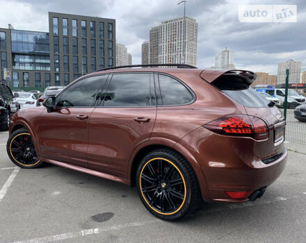 Коричневий Порше Cayenne, об'ємом двигуна 4.81 л та пробігом 113 тис. км за 25700 $, фото 3 на Automoto.ua