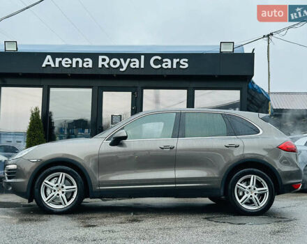 Коричневый Порше Каен, объемом двигателя 4.81 л и пробегом 136 тыс. км за 20800 $, фото 4 на Automoto.ua