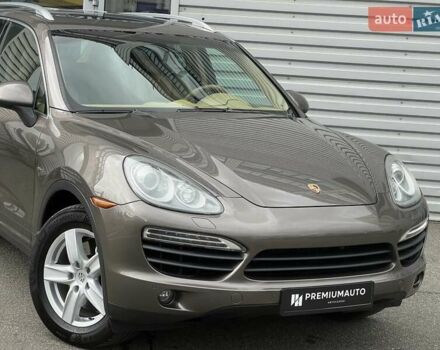Коричневий Порше Cayenne, об'ємом двигуна 3 л та пробігом 126 тис. км за 17000 $, фото 3 на Automoto.ua