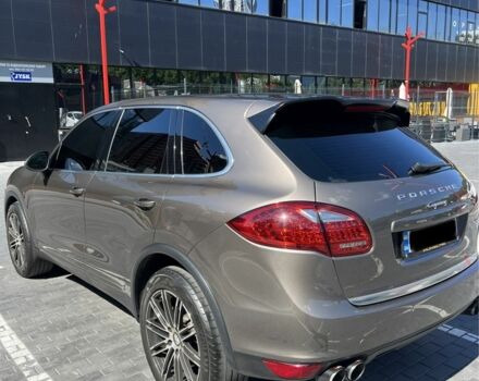 Коричневый Порше Каен, объемом двигателя 3.6 л и пробегом 160 тыс. км за 19500 $, фото 3 на Automoto.ua