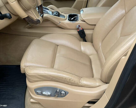 Коричневый Порше Каен, объемом двигателя 3.6 л и пробегом 217 тыс. км за 17900 $, фото 15 на Automoto.ua