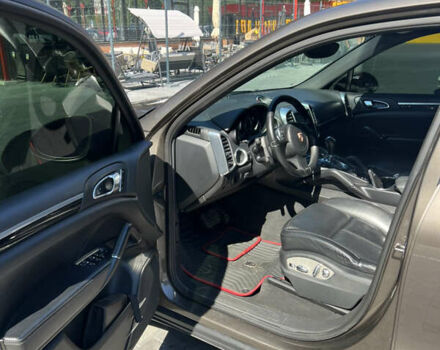 Коричневий Порше Cayenne, об'ємом двигуна 3.6 л та пробігом 150 тис. км за 18800 $, фото 5 на Automoto.ua