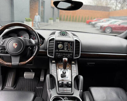 Коричневый Порше Каен, объемом двигателя 4.81 л и пробегом 200 тыс. км за 16999 $, фото 14 на Automoto.ua