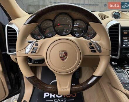 Порше Каен 2013 в Киеве на Automoto.ua Коричневый Порше Каен, объемом двигателя 3 л и пробегом 178 тыс. км за 23800 $, фото 39 на Automoto.ua