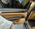 Коричневый Порше Каен, объемом двигателя 4.8 л и пробегом 150 тыс. км за 23000 $, фото 5 на Automoto.ua