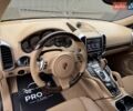 Порше Каен 2013 в Киеве на Automoto.ua Коричневый Порше Каен, объемом двигателя 3 л и пробегом 178 тыс. км за 23800 $, фото 25 на Automoto.ua