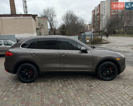 Коричневый Порше Каен, объемом двигателя 3 л и пробегом 178 тыс. км за 21000 $, фото 7 на Automoto.ua