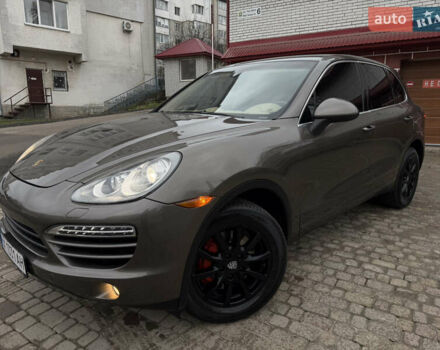 Коричневый Порше Каен, объемом двигателя 3 л и пробегом 178 тыс. км за 21000 $, фото 13 на Automoto.ua