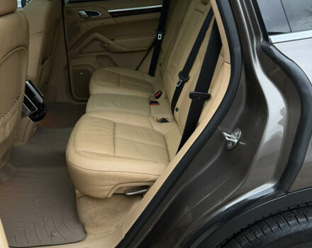 Коричневый Порше Каен, объемом двигателя 3 л и пробегом 178 тыс. км за 21000 $, фото 37 на Automoto.ua