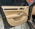 Порше Каен 2013 в Киеве на Automoto.ua Коричневый Порше Каен, объемом двигателя 3 л и пробегом 178 тыс. км за 23800 $, фото 16 на Automoto.ua