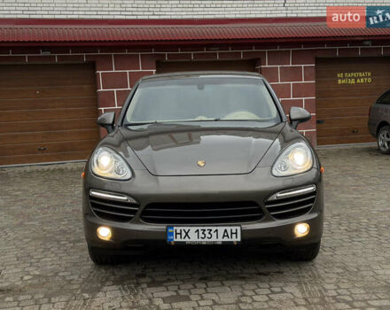 Коричневый Порше Каен, объемом двигателя 3 л и пробегом 178 тыс. км за 21000 $, фото 11 на Automoto.ua
