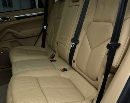 Коричневый Порше Каен, объемом двигателя 3 л и пробегом 178 тыс. км за 21000 $, фото 38 на Automoto.ua