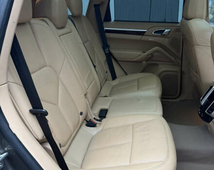 Коричневый Порше Каен, объемом двигателя 3 л и пробегом 178 тыс. км за 21000 $, фото 53 на Automoto.ua