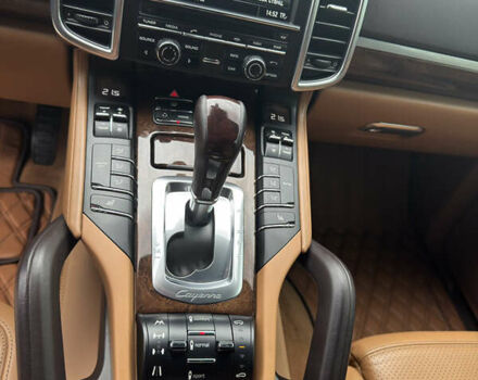 Коричневий Порше Cayenne, об'ємом двигуна 3.6 л та пробігом 221 тис. км за 21000 $, фото 1 на Automoto.ua