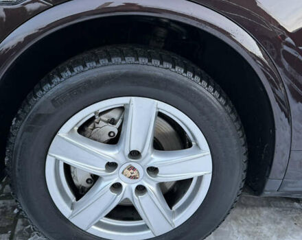 Коричневий Порше Cayenne, об'ємом двигуна 4.81 л та пробігом 170 тис. км за 21000 $, фото 7 на Automoto.ua