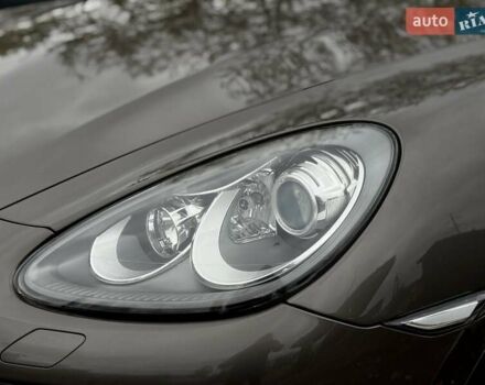 Порше Каен 2013 в Киеве на Automoto.ua Коричневый Порше Каен, объемом двигателя 3 л и пробегом 178 тыс. км за 23800 $, фото 14 на Automoto.ua