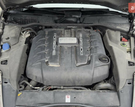 Коричневый Порше Каен, объемом двигателя 4.13 л и пробегом 162 тыс. км за 26000 $, фото 15 на Automoto.ua