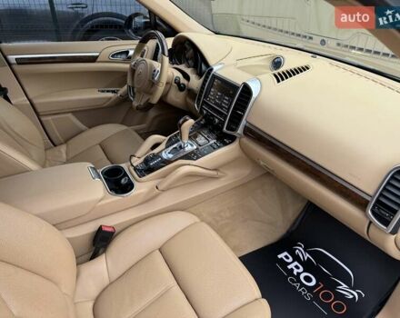 Порше Каен 2013 в Киеве на Automoto.ua Коричневый Порше Каен, объемом двигателя 3 л и пробегом 178 тыс. км за 23800 $, фото 27 на Automoto.ua