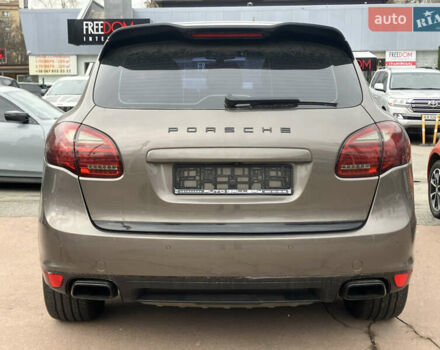 Коричневий Порше Cayenne, об'ємом двигуна 3 л та пробігом 177 тис. км за 22777 $, фото 4 на Automoto.ua