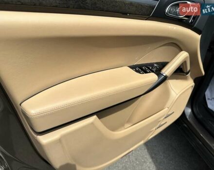 Коричневий Порше Cayenne, об'ємом двигуна 3 л та пробігом 180 тис. км за 26900 $, фото 17 на Automoto.ua