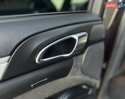 Коричневый Порше Каен, объемом двигателя 4.8 л и пробегом 140 тыс. км за 18500 $, фото 44 на Automoto.ua