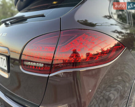 Коричневый Порше Каен, объемом двигателя 4.8 л и пробегом 140 тыс. км за 18500 $, фото 18 на Automoto.ua