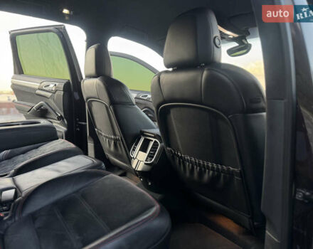 Коричневый Порше Каен, объемом двигателя 4.8 л и пробегом 140 тыс. км за 18500 $, фото 56 на Automoto.ua