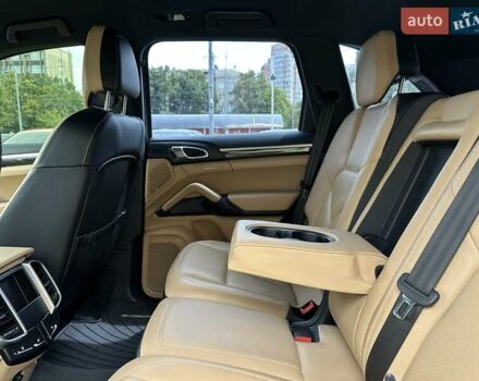 Коричневий Порше Cayenne, об'ємом двигуна 3 л та пробігом 180 тис. км за 26900 $, фото 29 на Automoto.ua