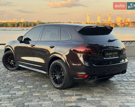 Коричневий Порше Cayenne, об'ємом двигуна 4.8 л та пробігом 140 тис. км за 19500 $, фото 22 на Automoto.ua