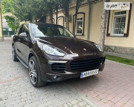 Коричневий Порше Cayenne, об'ємом двигуна 4.2 л та пробігом 120 тис. км за 54000 $, фото 2 на Automoto.ua