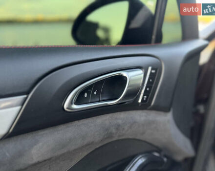 Коричневый Порше Каен, объемом двигателя 4.8 л и пробегом 140 тыс. км за 18500 $, фото 32 на Automoto.ua