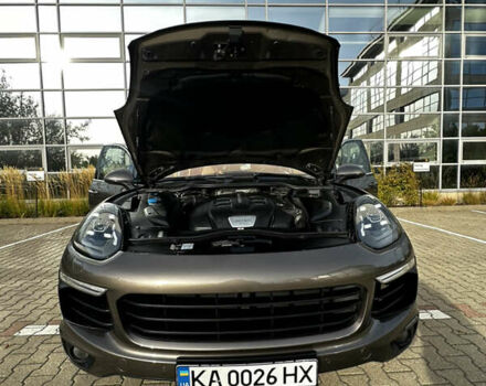 Коричневый Порше Каен, объемом двигателя 2.97 л и пробегом 141 тыс. км за 49900 $, фото 13 на Automoto.ua