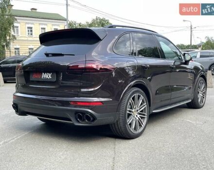 Коричневий Порше Cayenne, об'ємом двигуна 4.13 л та пробігом 58 тис. км за 59999 $, фото 10 на Automoto.ua