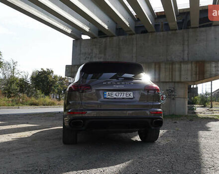 Порше Каен 2015 в Днепре (Днепропетровске) на Automoto.ua Коричневый Порше Каен, объемом двигателя 3.6 л и пробегом 112 тыс. км за 32000 $, фото 10 на Automoto.ua