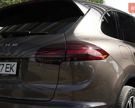 Порше Каен 2015 в Днепре (Днепропетровске) на Automoto.ua Коричневый Порше Каен, объемом двигателя 3.6 л и пробегом 112 тыс. км за 32000 $, фото 14 на Automoto.ua