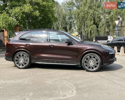 Коричневий Порше Cayenne, об'ємом двигуна 4.13 л та пробігом 58 тис. км за 59999 $, фото 3 на Automoto.ua