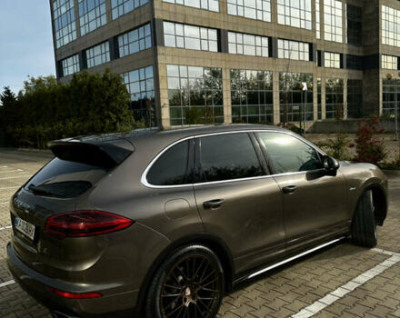 Коричневый Порше Каен, объемом двигателя 2.97 л и пробегом 141 тыс. км за 49900 $, фото 7 на Automoto.ua