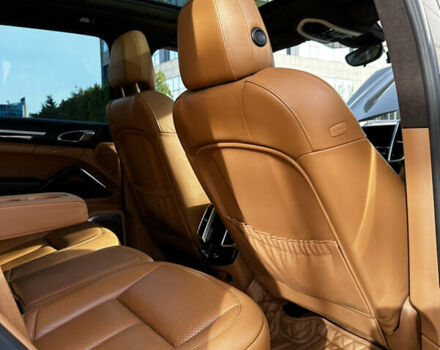 Коричневый Порше Каен, объемом двигателя 2.97 л и пробегом 141 тыс. км за 49900 $, фото 22 на Automoto.ua